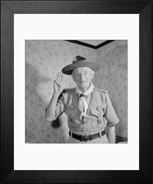 Framed Print : William Phillips aged 85 seen here in 1959 then one of the United Kingdoms oldest Scouts Framed Print : William Phillips aged 85 seen here in 1959 then one of the United Kingdoms oldest Scouts