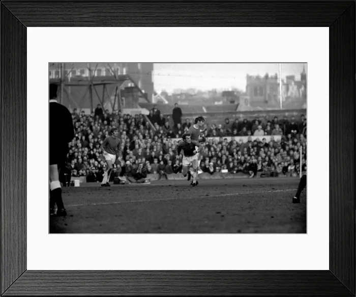 Framed Print : English FA Cup match at Portman Road Ipswich Town 0 v Manchester United 1 Framed Print : English FA Cup match at Portman Road Ipswich Town 0 v Manchester United 1