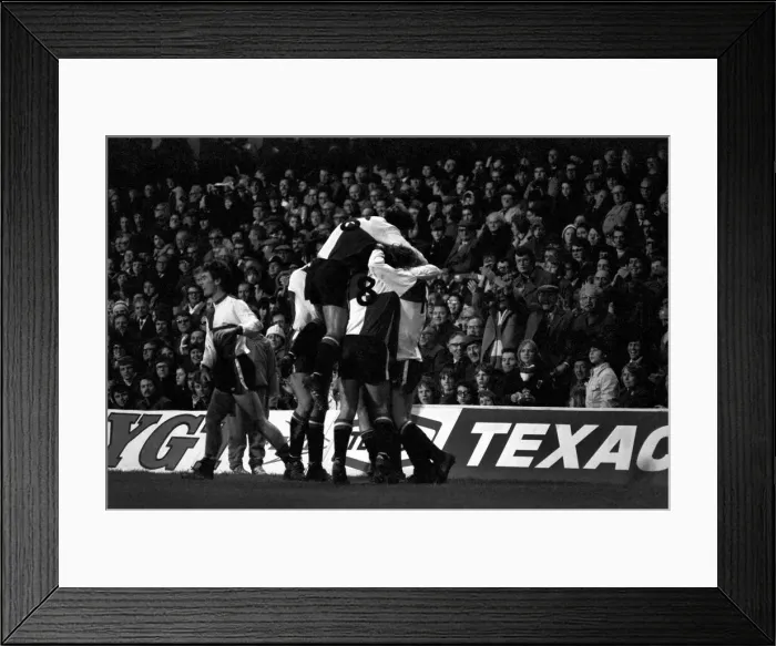 Framed Print : English League Division One match at Stamford Bridge Chelsea 0 v Queens Park