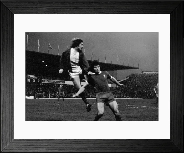 Framed Print : Birmingham City v. Liverpool F. C. December 1974 74-7576-010 Framed Print : Birmingham City v. Liverpool F. C. December 1974 74-7576-010