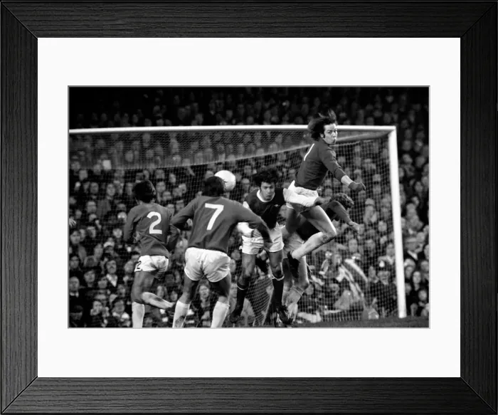Framed Print : English FA Cup match at Highbury Arsenal 1 v York City 1