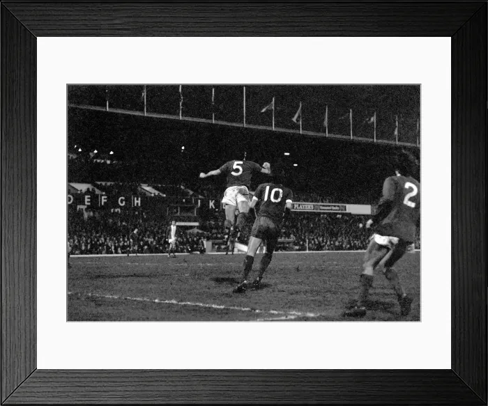 Framed Print : Birmingham City v. Liverpool F. C. December 1974 74-7576-009 Framed Print : Birmingham City v. Liverpool F. C. December 1974 74-7576-009