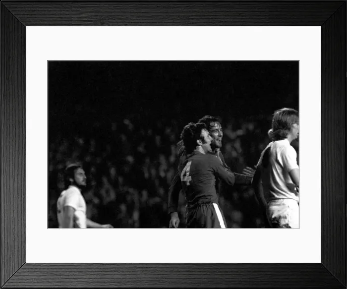 Framed Print : English League Division One match at Stamford Bridge Chelsea 1 v West Ham United 1 Framed Print : English League Division One match at Stamford Bridge Chelsea 1 v West Ham United 1
