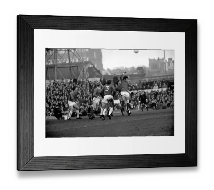 Framed Print : English FA Cup match at Portman Road Ipswich Town 0 v Manchester United 1 Framed Print : English FA Cup match at Portman Road Ipswich Town 0 v Manchester United 1