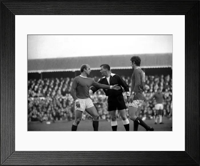 Framed Print : English FA Cup match at Portman Road Ipswich Town 0 v Manchester United 1