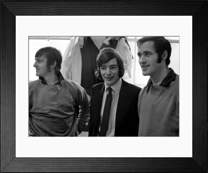 Framed Print : English FA Cup match at Highbury watched by Peter Marinello Arsenal 1 v Blackpool 1 Framed Print : English FA Cup match at Highbury watched by Peter Marinello Arsenal 1 v Blackpool 1