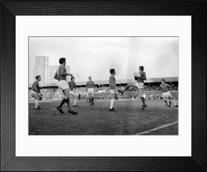 Framed Print : English FA Cup match at Portman Road Ipswich Town 0 v Manchester United 1 Framed Print : English FA Cup match at Portman Road Ipswich Town 0 v Manchester United 1
