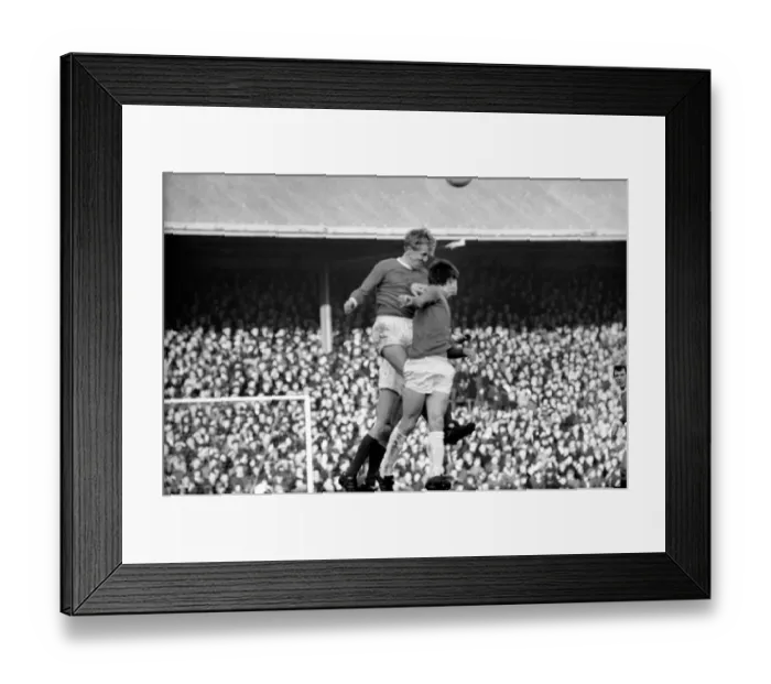 Framed Print : English FA Cup match at Portman Road Ipswich Town 0 v Manchester United 1 Framed Print : English FA Cup match at Portman Road Ipswich Town 0 v Manchester United 1