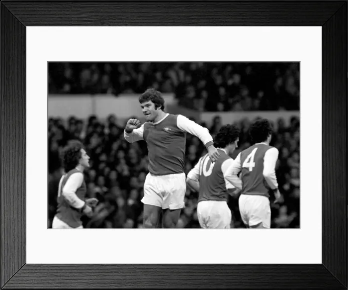 Framed Print : Division One Football, local derby match between Tottenham Hotspur