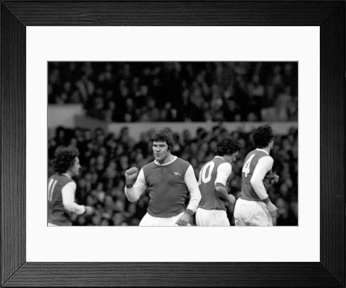Framed Print : Division One Football, local derby match between Tottenham Hotspur