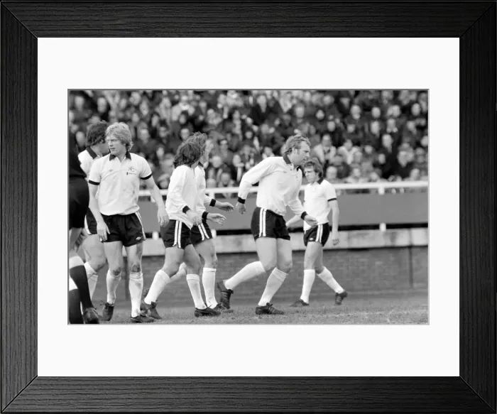 Framed Print : Division Two football Fulham v Chelsea 1976  /  77 season. Fulham won the match three one