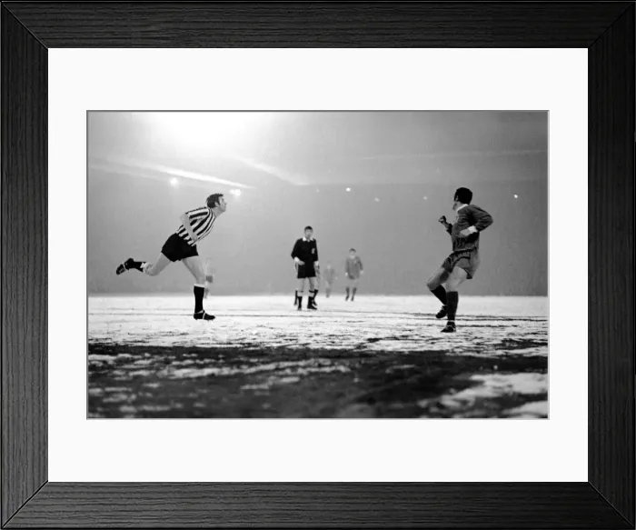 Framed Print : Division one football Liverpool v Newcastle 1969  /  70 Season. February 1970 70-1714-009
