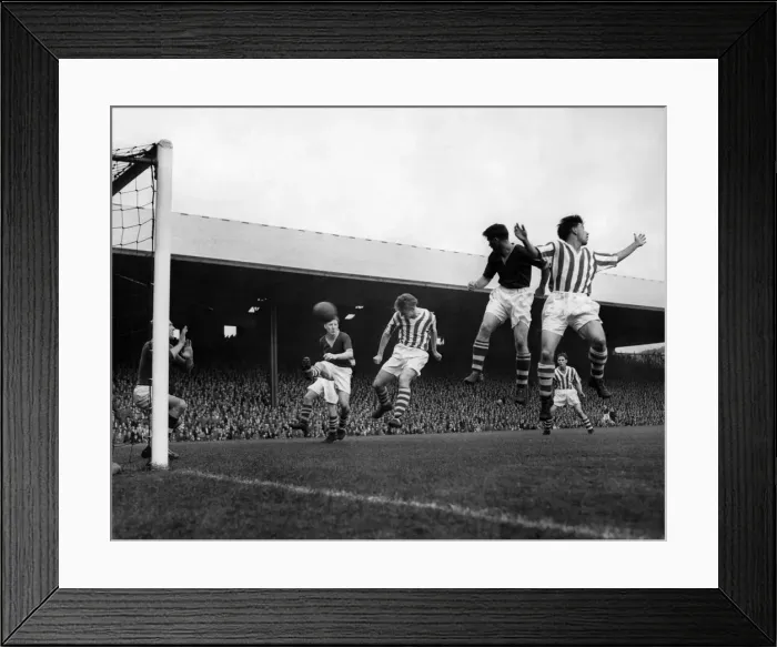 Framed Print : Huddersfield v. Manchester City: Huddersfields third and equalising goal Framed Print : Huddersfield v. Manchester City: Huddersfields third and equalising goal