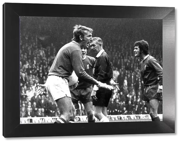 Liverpool vs. Manchester United. Hughes and Keegan argue with referee after disallowed