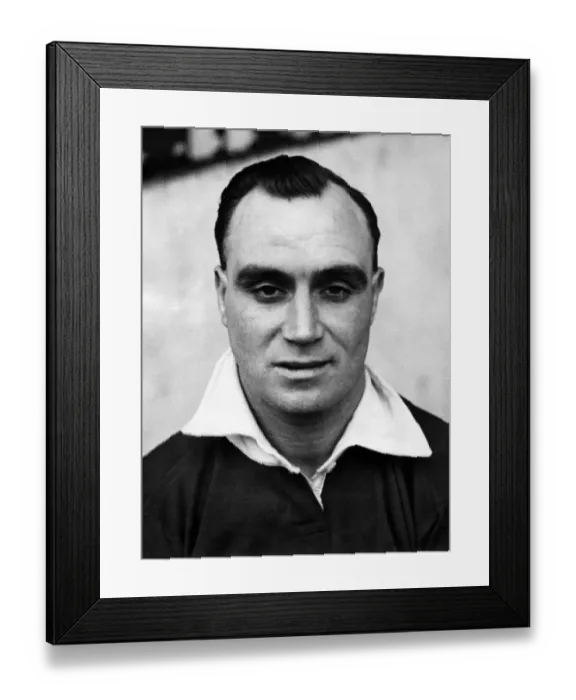 Framed Print : Manchester United F. C. - Tommy Bamford. November 1932 P012410