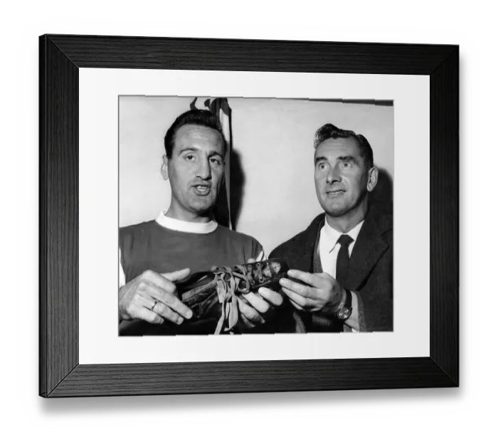 Framed Print : Jackie Milburn, Ipswich Town Manager and former Newcastle United