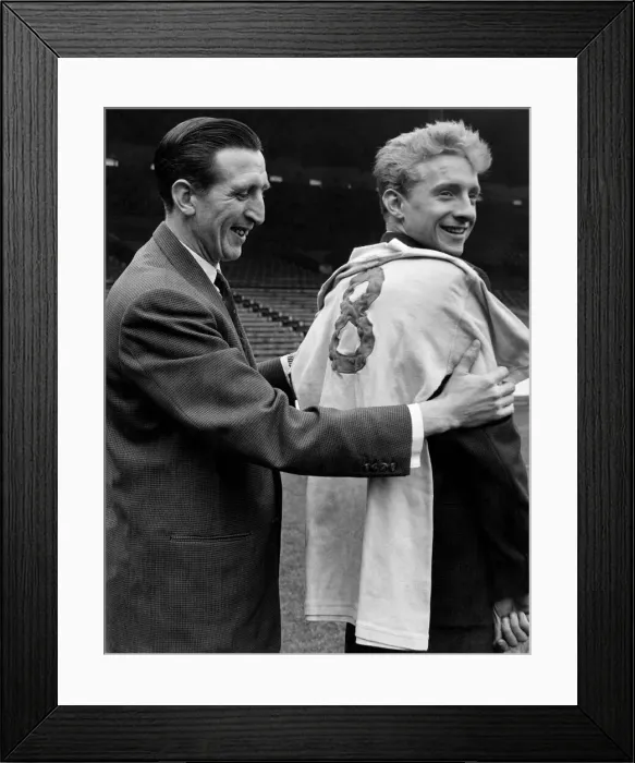 Framed Print : Denis Law meets his new jersey and the Capt of Manchester City team Ken Barnes Framed Print : Denis Law meets his new jersey and the Capt of Manchester City team Ken Barnes