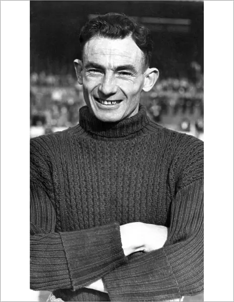 Portrait of Harry Medhurst, Chelsea goal-keeper. March 1950 P011304