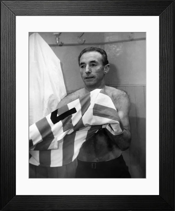 Framed Print : Stan Matthews returns to Stoke. 63. Stan prepares for the match and dons, once again