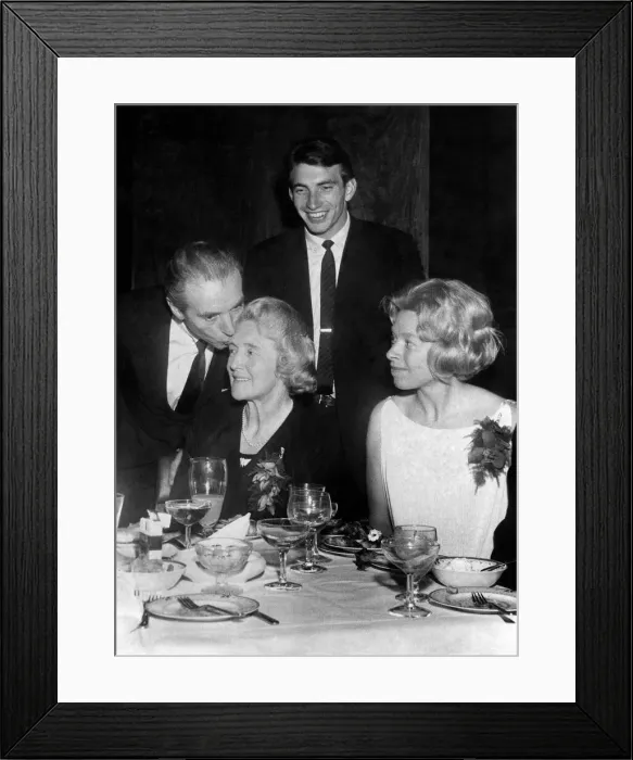 Framed Print : Sir Stanley with his wife, daughter and son at tonights reception. April 1965 P011223