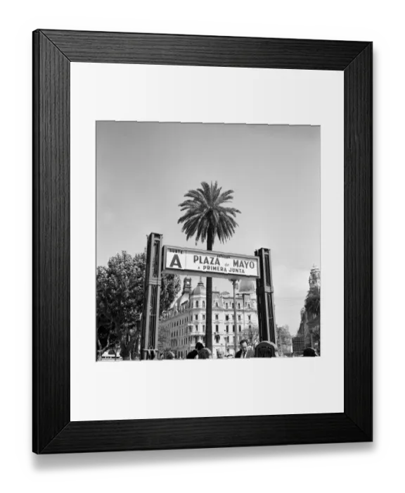 Framed Print : Buenos Aires. The centre of the city. (Argentine). December 1969 Z11691-008 Buenos Framed Print : Buenos Aires. The centre of the city. (Argentine). December 1969 Z11691-008 Buenos