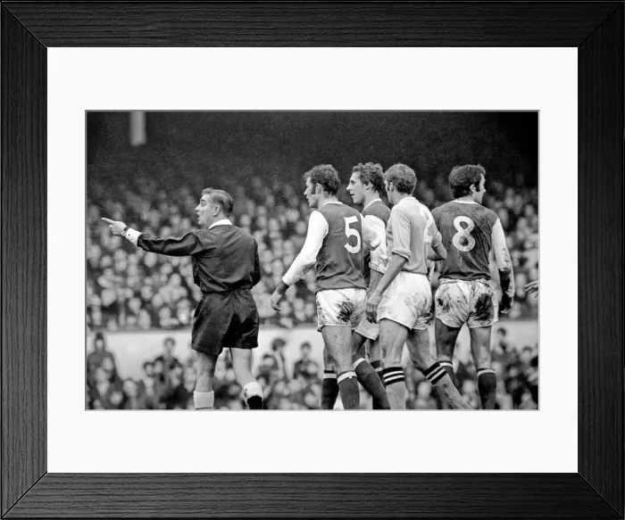 Framed Print : Arsenal v. Manchester City. Action from the match. December 1969 Z11615-023 Framed Print : Arsenal v. Manchester City. Action from the match. December 1969 Z11615-023