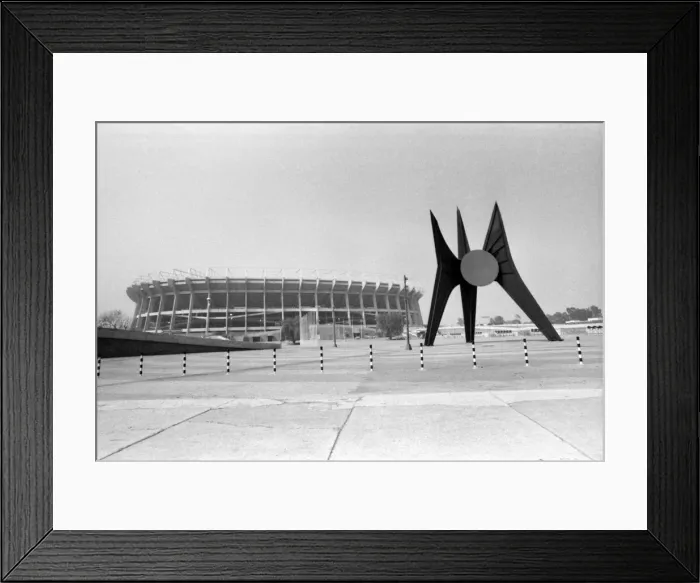 Framed Print : December 1969 Z11691-010 Buenos Aires-general street scenes Framed Print : December 1969 Z11691-010 Buenos Aires-general street scenes