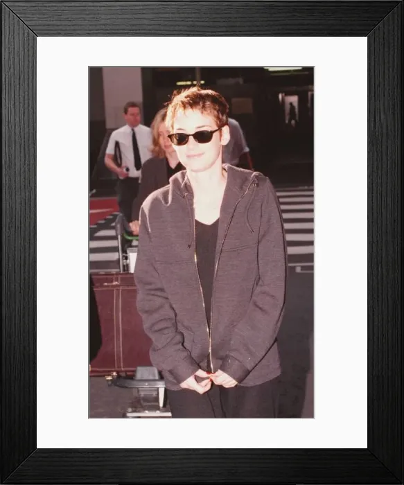  : Winona Ryder Actress August 1997 arriving at Heathrow from Los Angeles A©Mirrorpix
