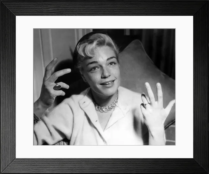 Framed Print : Simone Signoret Actress gesturing with hands A©Mirrorpix Framed Print : Simone Signoret Actress gesturing with hands A©Mirrorpix