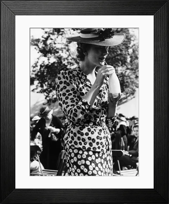 Framed Print : Evelyn Laye Actress Framed Print : Evelyn Laye Actress