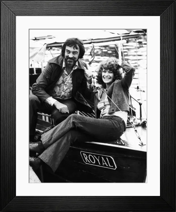 Framed Print : Janet Suzman and Richard Johnson to play the role of Anthony and Cleopatra 1974 Framed Print : Janet Suzman and Richard Johnson to play the role of Anthony and Cleopatra 1974