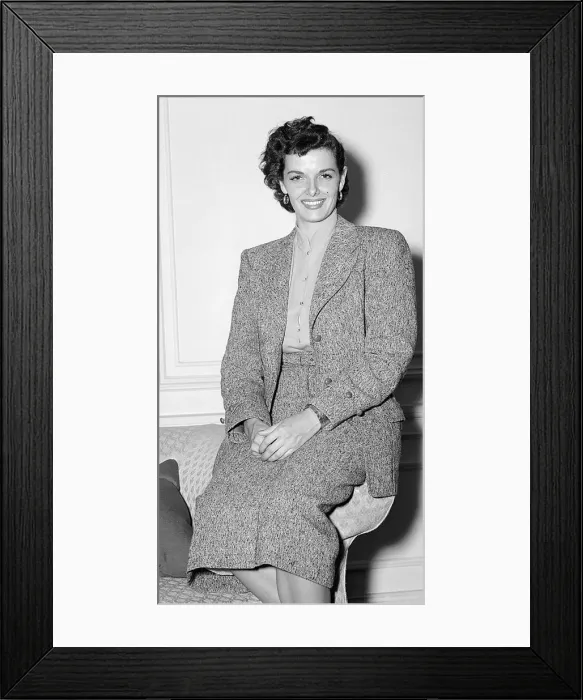 Framed Print : Jane Russell Actress Sept 1949 in London A©Mirrorpix Framed Print : Jane Russell Actress Sept 1949 in London A©Mirrorpix