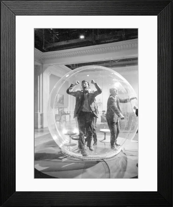Framed Print : Right to left Lionel Jeffries, Laurence Harvey and Eric Portman (not visible