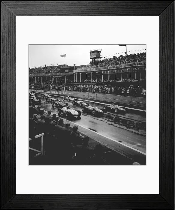 Framed Print : 1961 British Grad Prix at Aintree starts 15 / 7 / 61 P4686-57 Q185 Framed Print : 1961 British Grad Prix at Aintree starts 15 / 7 / 61 P4686-57 Q185