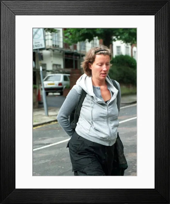Framed Print : Actress Emma Thompson who is preganant and out and about. dtgu Framed Print : Actress Emma Thompson who is preganant and out and about. dtgu