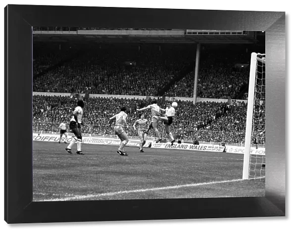 F. A. Cup Final. Manchester City 1 v. Tottenham Hotspur 1. May 1981 MF02-30-005