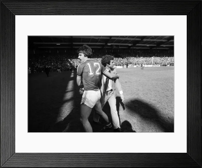 Framed Print : Liverpool 0 v. Sunderland 1. Division One Football. May 1981 MF02-27-032