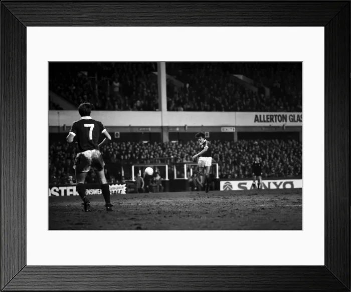 Framed Print : Everton 0 v. Ipswich 0. Division One Football. January 1981 MF01-12-011 Framed Print : Everton 0 v. Ipswich 0. Division One Football. January 1981 MF01-12-011
