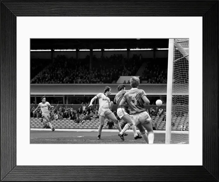 Framed Print : Birmingham City 1 v. Everton 1. May 1981 MF02-25-003 Framed Print : Birmingham City 1 v. Everton 1. May 1981 MF02-25-003