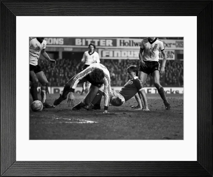 Framed Print : Everton 0 v. Ipswich 0. Division One Football. January 1981 MF01-12-003 Framed Print : Everton 0 v. Ipswich 0. Division One Football. January 1981 MF01-12-003