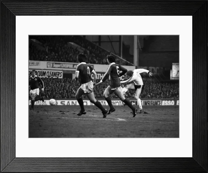 Framed Print : Everton 0 v. Ipswich 0. Division One Football. January 1981 MF01-12-037
