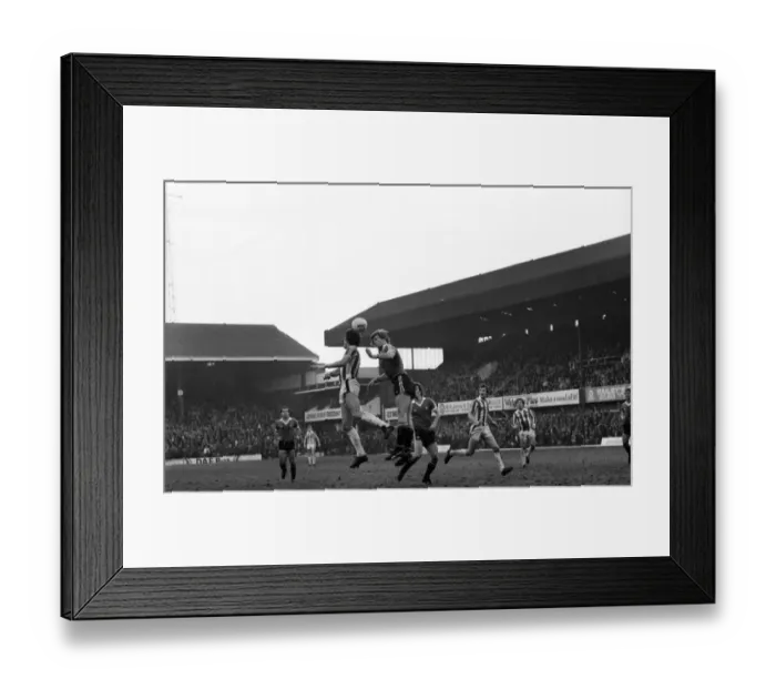 Framed Print : English League Division One match. Stoke City 0 v Manchester United 3 Framed Print : English League Division One match. Stoke City 0 v Manchester United 3