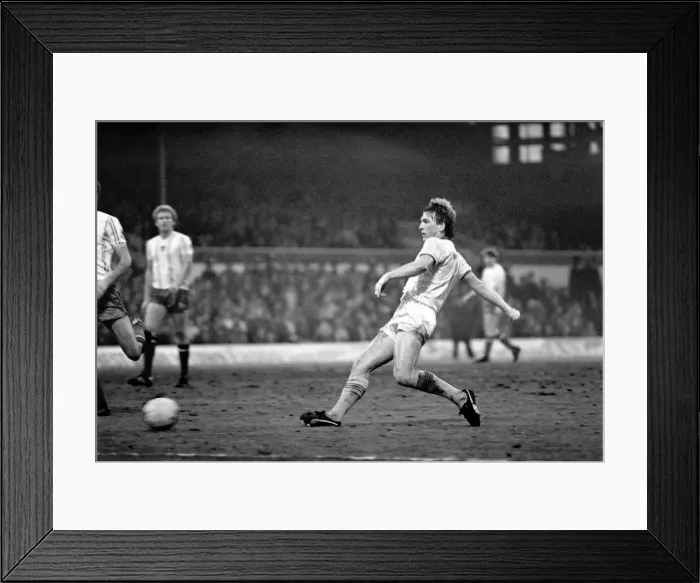 Framed Print : English FA Cup Fourth Round match. Sunderland 0 v Liverpool 3 Framed Print : English FA Cup Fourth Round match. Sunderland 0 v Liverpool 3