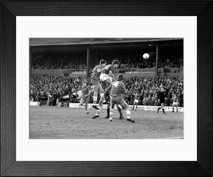 Framed Print : English League Division Two match Barnsley 0 v Chelsea 0 December 1983