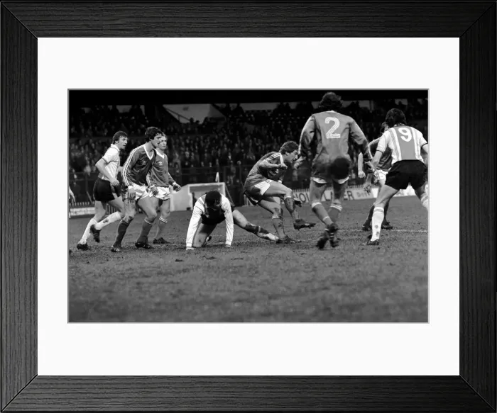 Framed Print : Sheffield United 0 v. Gillingham 1. Division Three Football. January 1981 MF01-11-010 Framed Print : Sheffield United 0 v. Gillingham 1. Division Three Football. January 1981 MF01-11-010