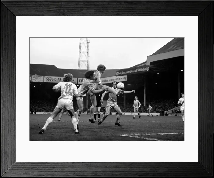 Framed Print : Manchester City 4 v. Crystal Palace 0. F. A Cup Football. January 1981 MF01-03-086