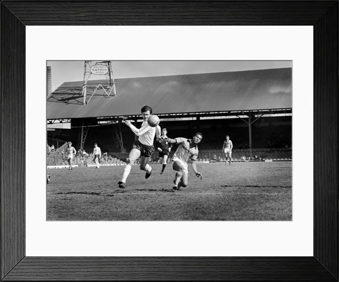 Framed Print : Bolton Wanderers 0 v. Luton 3. Division Two Football. May 1981 MF02-26-032 Framed Print : Bolton Wanderers 0 v. Luton 3. Division Two Football. May 1981 MF02-26-032