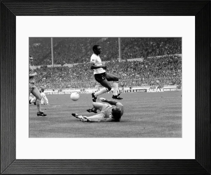 Framed Print : 1980  /  81 Season F. A. Cup Final Wembley. Tottenham Hotspur v Manchester City