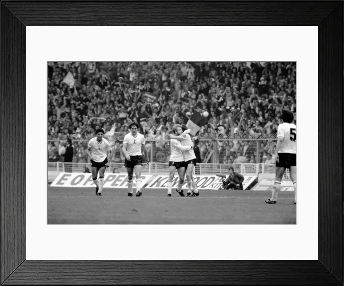 Framed Print : 1980 / 81 Season F. A. Cup Final Wembley. Tottenham Hotspur v Manchester City Framed Print : 1980 / 81 Season F. A. Cup Final Wembley. Tottenham Hotspur v Manchester City