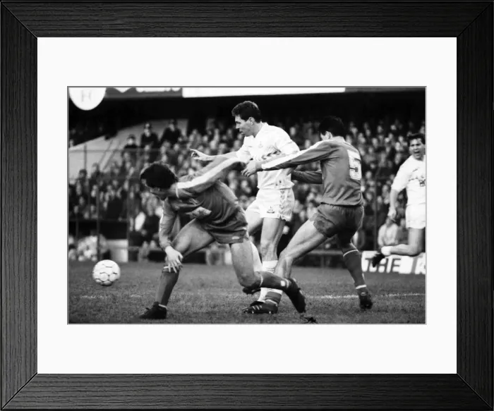 Framed Print : Chelsea 0 v. Tottenham 2. Division One Football. Hotspur. December 1986 LF21-23-100 Framed Print : Chelsea 0 v. Tottenham 2. Division One Football. Hotspur. December 1986 LF21-23-100